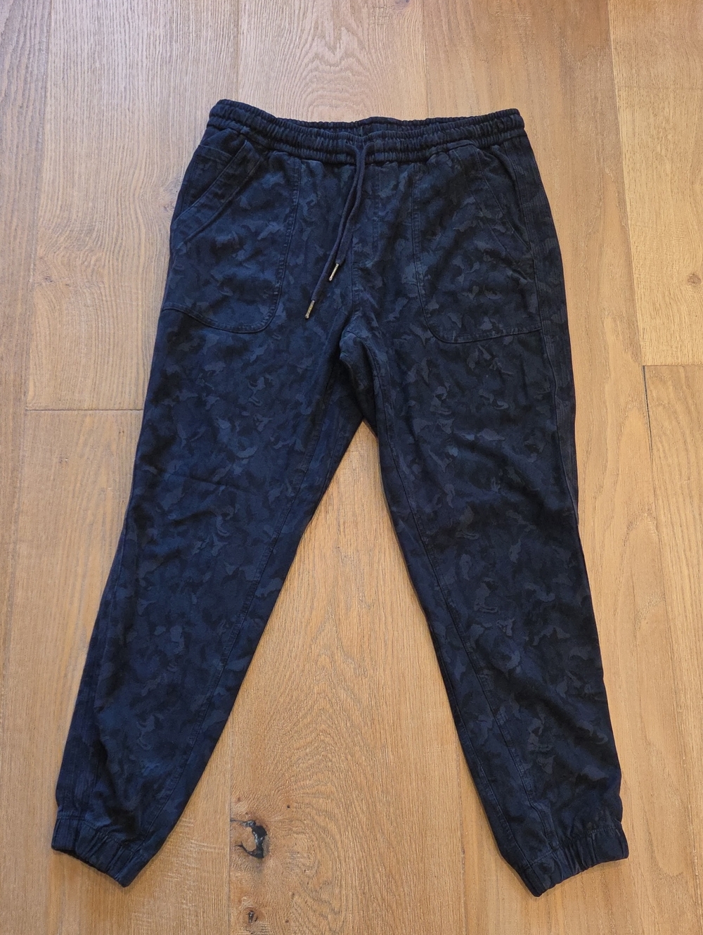 Athleta Navy & Black Camouflage Jogger Pants